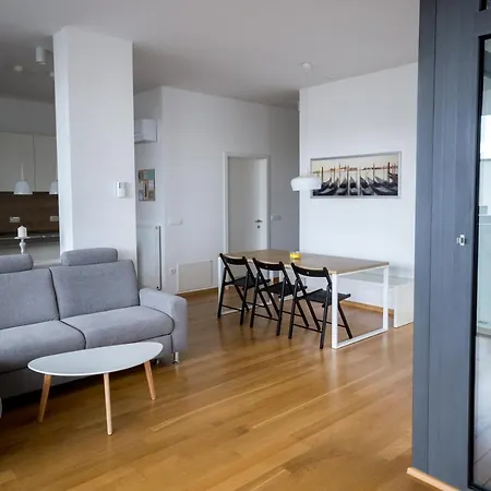 Auredius Deluxe Sea *